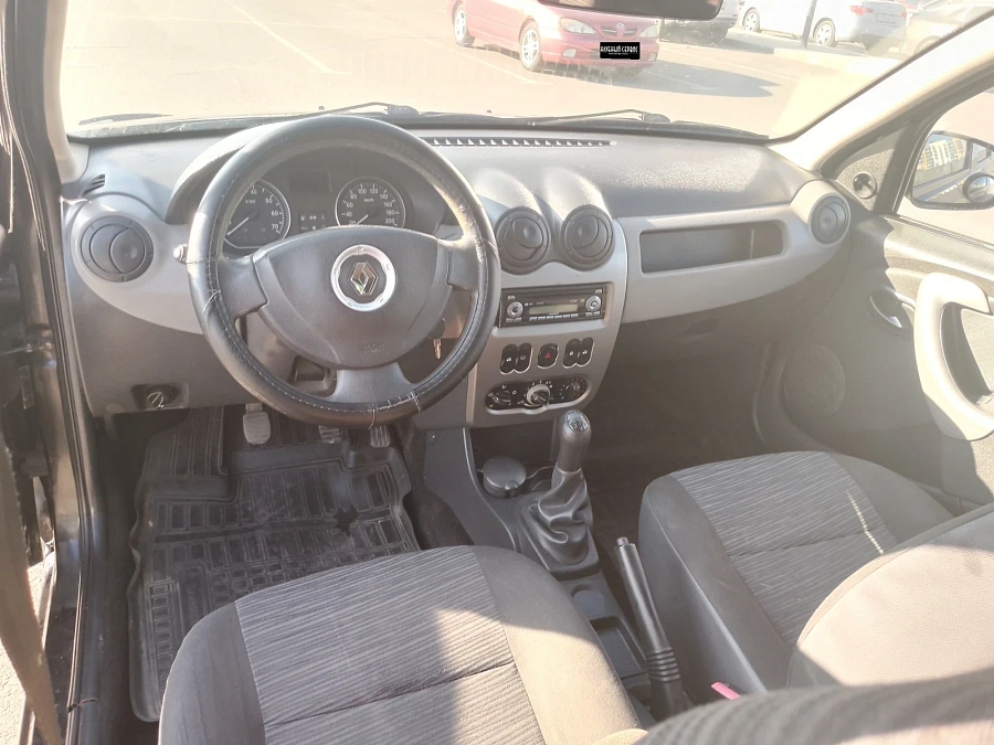 Renault Sandero, 2011г., передний привод, механика