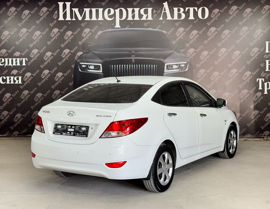 Hyundai Solaris, 2013г., передний привод, автомат