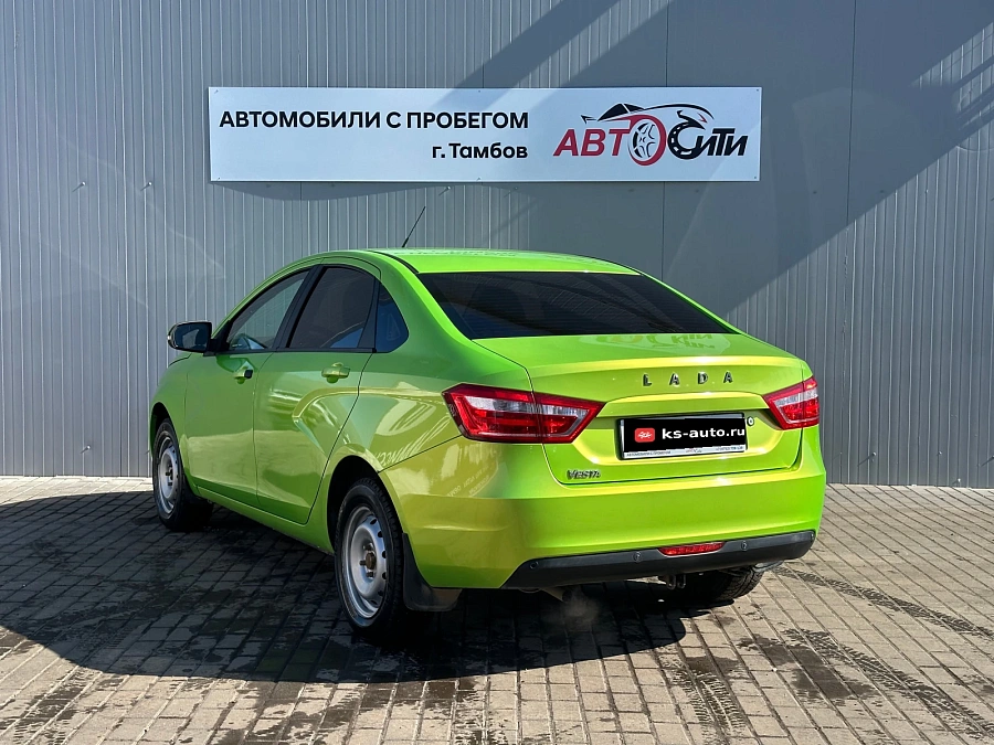 Lada (ВАЗ) Vesta, 2015г., передний привод, механика