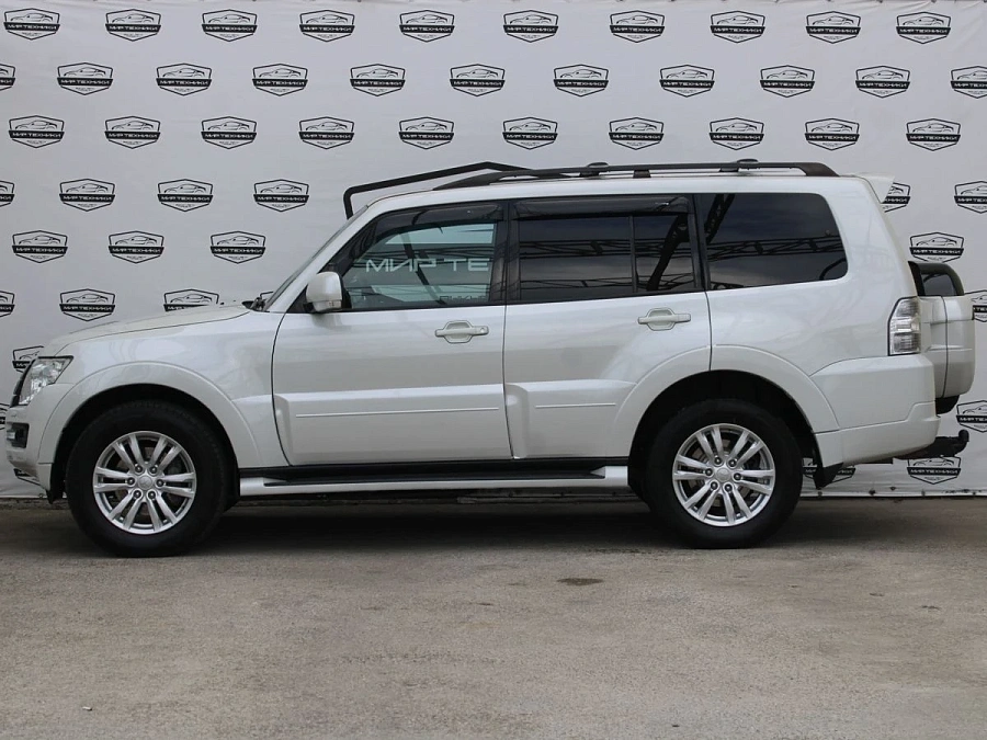 Mitsubishi Pajero, 2015г., полный привод, автомат