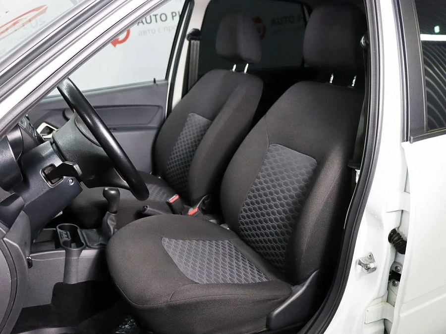 Lada (ВАЗ) Granta, 2023г., передний привод, механика