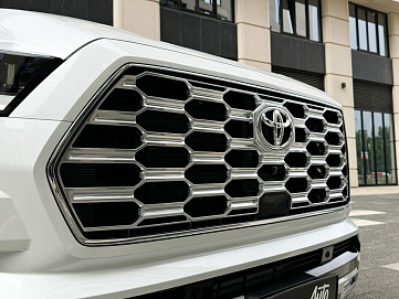 Toyota Sequoia, 2025г, полный привод, автомат