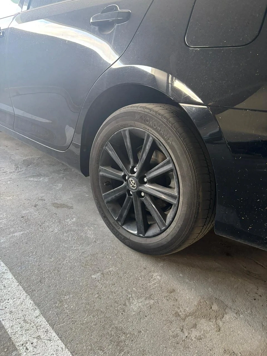 Toyota Camry, 2015г., передний привод, автомат