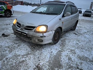Nissan Tino, 1999г, передний привод, вариатор