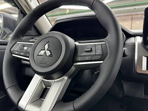 Mitsubishi L200, 2025г, полный привод, автомат