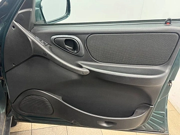 Chevrolet Niva, 2011г., полный привод, механика