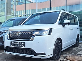 Honda Stepwgn, 2024г, передний привод, вариатор