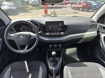 Lada (ВАЗ) Vesta, 2023г., передний привод, механика
