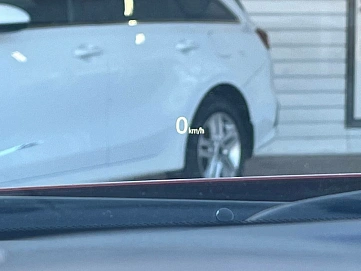 Mazda 3, 2019г, передний привод, автомат