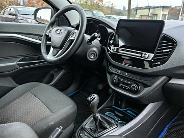 Lada (ВАЗ) Vesta, 2018г, передний привод, механика