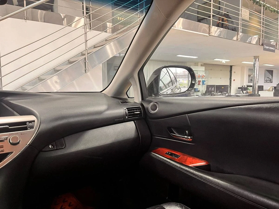Lexus RX, 2012г., передний привод, автомат