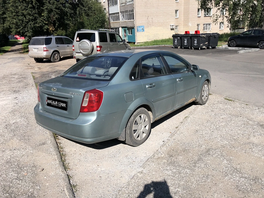 Chevrolet Lacetti, 2004г., передний привод, механика