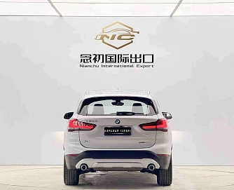 BMW X1, 2021г, передний привод, робот