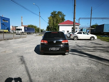 Volkswagen Golf, 2010г, передний привод, механика