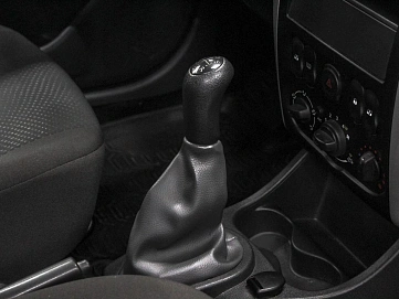 Nissan Almera, 2016г., передний привод, механика