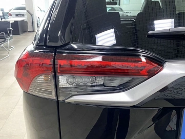 Toyota RAV4, 2019г, передний привод, вариатор