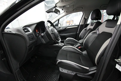 Citroen C4, 2012г, передний привод, автомат