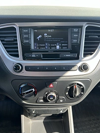 Hyundai Solaris, 2021г, передний привод, автомат
