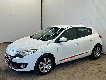 Renault Megane, 2013г, передний привод, механика
