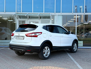 Nissan Qashqai, 2017г, передний привод, вариатор