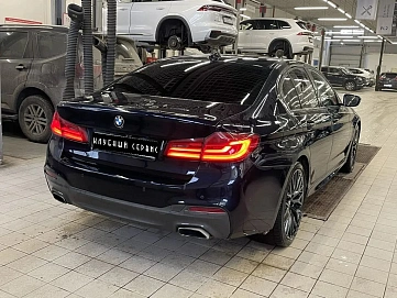 BMW , 2018г., полный привод, автомат