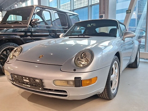 Porsche 911, 1995г, задний привод, автомат