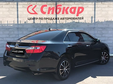 Toyota Camry, 2013г, передний привод, автомат