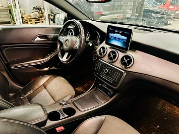 Mercedes-Benz CLA, 2015г, передний привод, робот