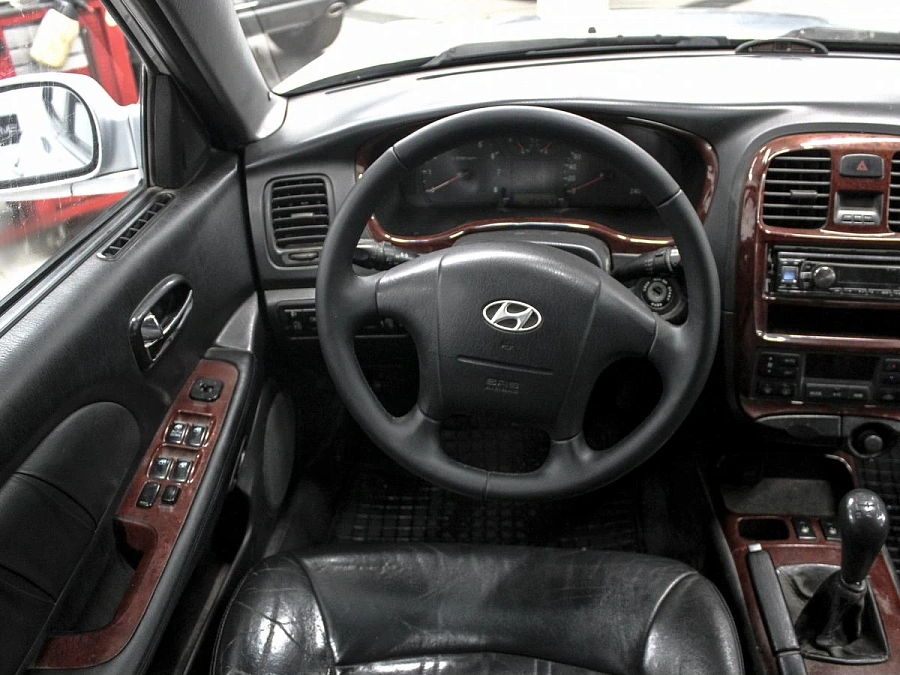 Hyundai Sonata, 2007г., передний привод, механика