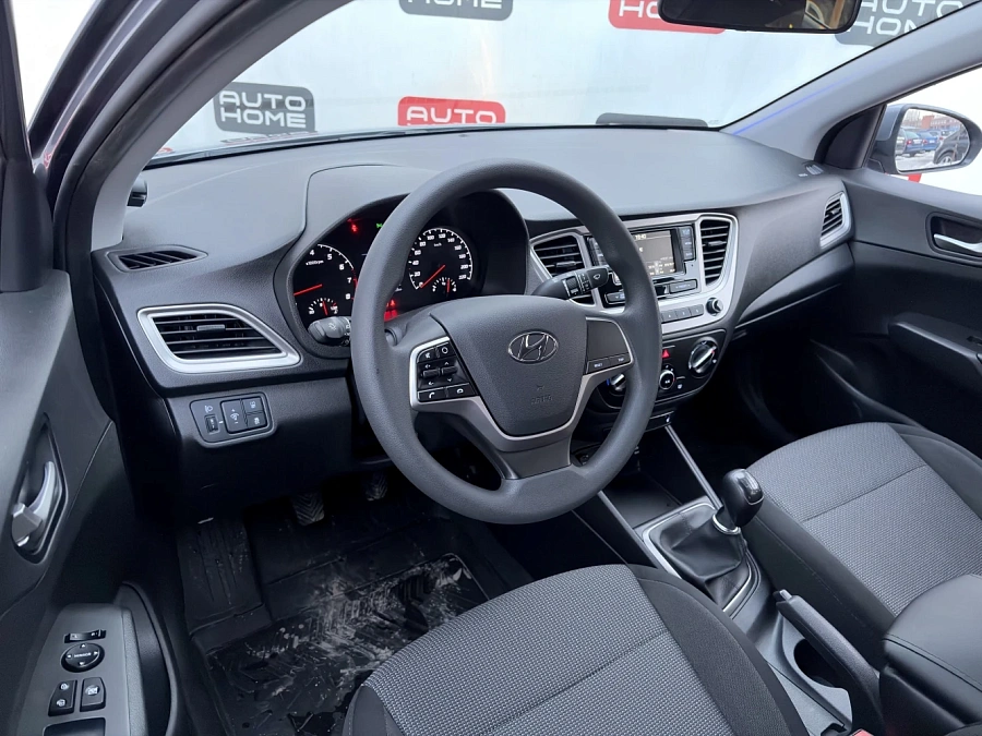 Hyundai Solaris, 2020г., передний привод, механика