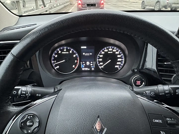 Mitsubishi Outlander, 2018г, полный привод, вариатор