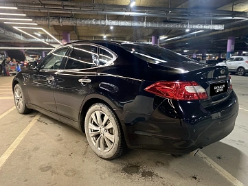 Infiniti M, 2012г, полный привод, автомат