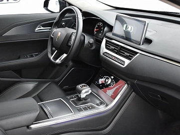 Hongqi H5, 2022г., передний привод, автомат