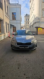 Skoda Octavia, 2021г, передний привод, автомат