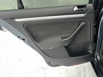 Volkswagen Jetta, 2009г, передний привод, механика