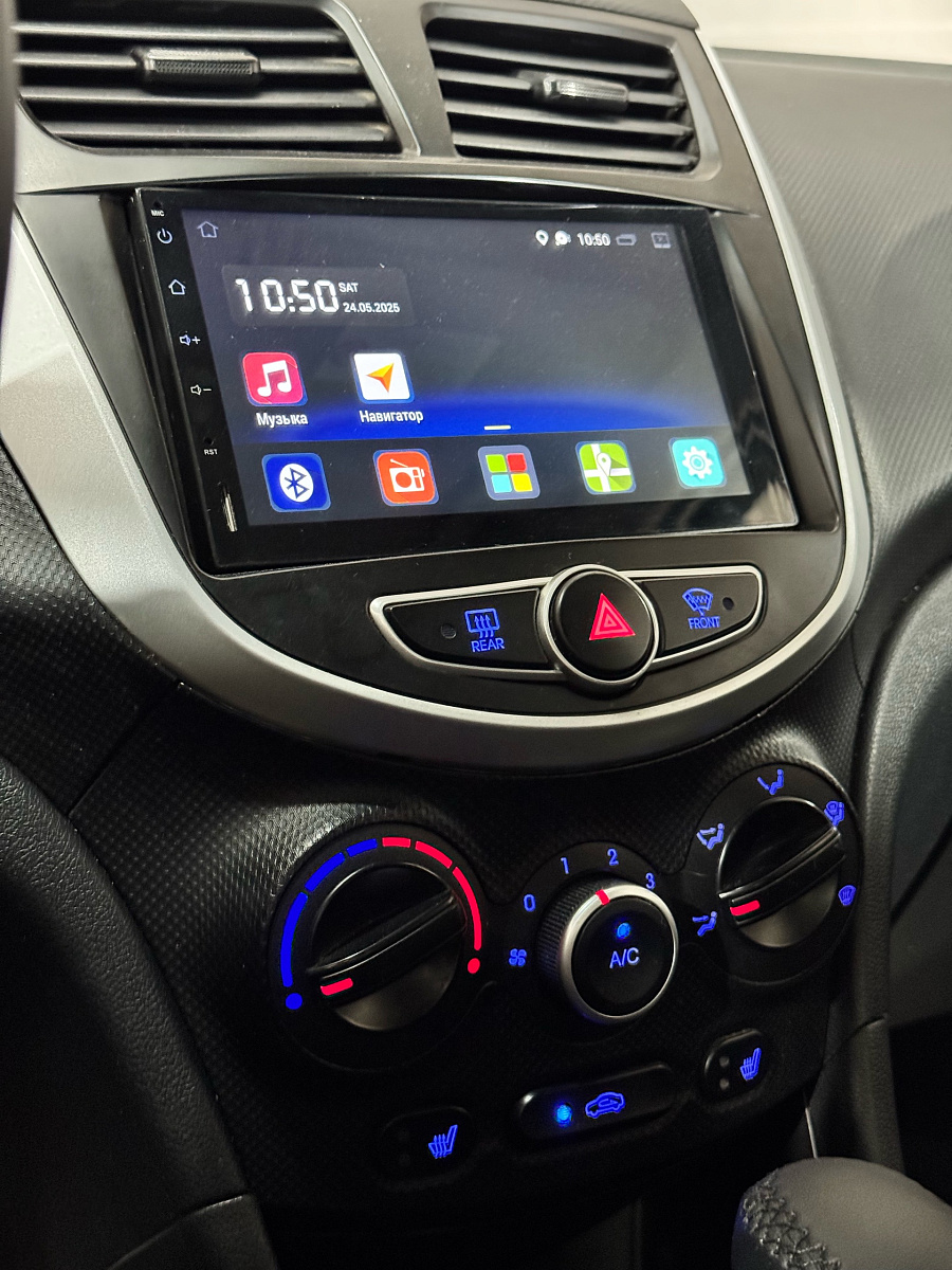 Hyundai Solaris, 2013г., передний привод, автомат