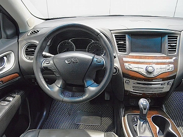 Infiniti QX60, 2019г, полный привод, вариатор
