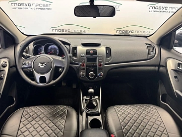 Kia Cerato, 2011г, передний привод, механика