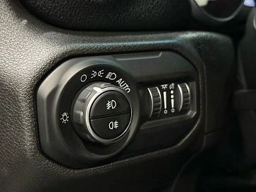 Jeep Wrangler, 2019г, полный привод, автомат