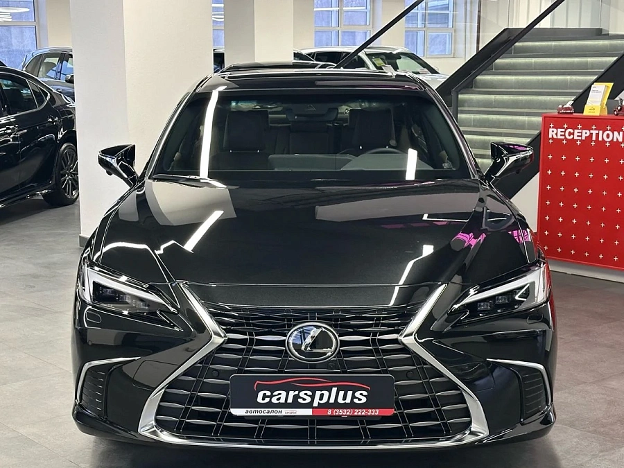 Lexus ES, 2025г., передний привод, вариатор