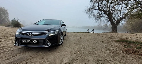 Toyota Camry, 2015г, передний привод, автомат
