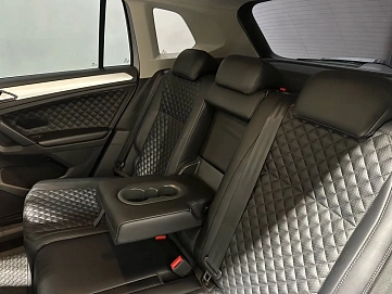 Volkswagen Tiguan, 2017г, полный привод, робот