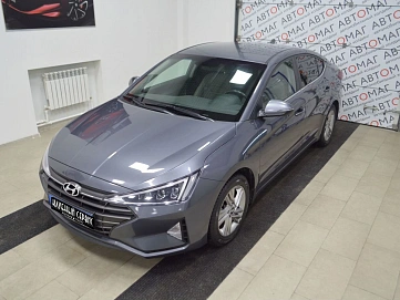 Hyundai Elantra, 2020г, передний привод, механика