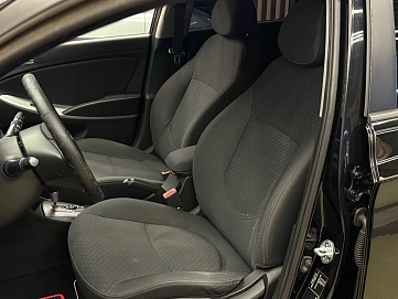 Hyundai Solaris, 2012г, передний привод, автомат