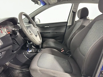 Hyundai i20, 2010г, передний привод, автомат