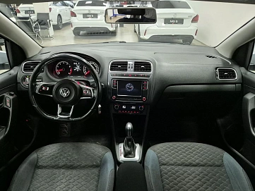 Volkswagen Polo, 2019г, передний привод, автомат