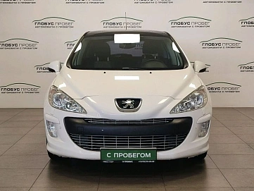 Peugeot 308, 2008г, передний привод, автомат