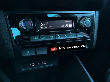 Skoda Rapid, 2022г, передний привод, робот