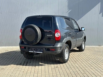 Chevrolet Niva, 2015г, полный привод, механика