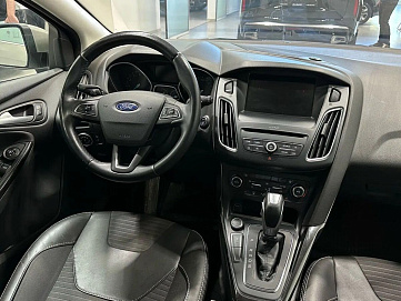 Ford Focus, 2017г, передний привод, робот
